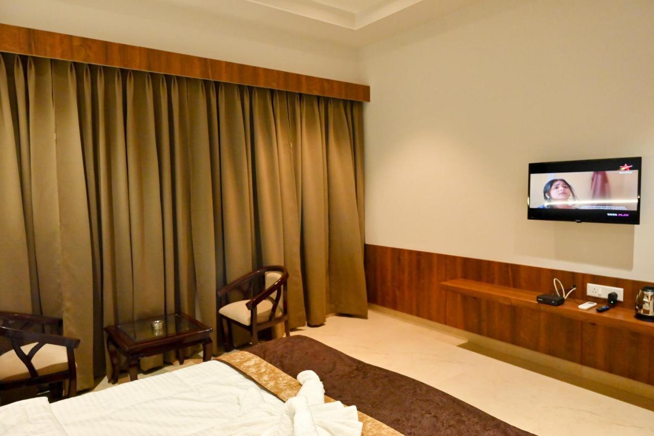 Md Farms And Resorts Mathura Kültér fotó